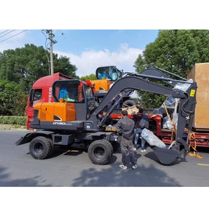 Mini-excavatrice sur roues DX60W 5,7 tonnes, norme chinoise <span class=keywords><strong>Stage</strong></span> IV, godet de 0,18 m³, compatible avec plusieurs accessoires (brise-roche, grappin) - Product Image 3