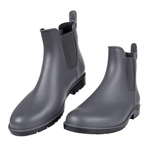 אופנתי גבירותיי פלסטיק נשים קצר קרסול גשם אתחול במלאי סיטונאי שחור PVC מותאם אישית למבוגרים פוליאסטר מגוון מקבלים OEM - Product Image 3