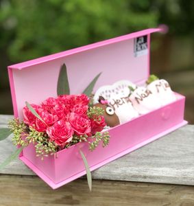 Lussuosa Scatola Regalo Magnetica in Cartone per Rose con Coperchio e Base per la Festa della Mamma e San Valentino - Product Image 1