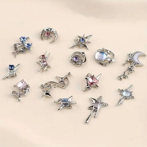 TSZS - Dijes <span class=keywords><strong>de</strong></span> <span class=keywords><strong>Uñas</strong></span> 3D <span class=keywords><strong>de</strong></span> Aleación con Cristales, Luna, Estrella y Corazón, Decoraciones <span class=keywords><strong>de</strong></span> <span class=keywords><strong>Uñas</strong></span> con Circonita Rosa y Azul, Suministros <span class=keywords><strong>de</strong></span> Manicura - Product Image 4