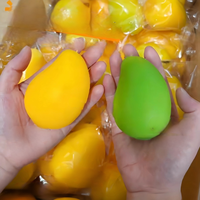 Jouet anti-stress souple en PVC en forme de mangue, changeant de couleur, à remontée lente, pour les acheteurs en gros