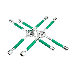 Clé à roue pliable pour voiture, outil de réparation d'urgence, démontage d'écrous de roue, jeu de clés à douille robustes sans poignée - Product Image 1