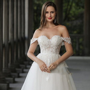 Off The Shoulder Sweetheart Wedding Dress Ball Gown Mesh Floor Length Simple Elegant Style - Product Image 3