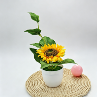 Plante artificielle de tournesol en pot, faux bonsaï de tournesol, petite fleur artificielle en pot pour la décoration de la maison, du bureau ou de la table, OEM personnalisé