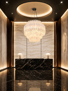 Lampadario di Lusso in Ferro |   Lampada a Sospensione Architettonica Moderna con Luce LED e Altezza Regolabile per Grandi Sale da Ballo - Product Image 1