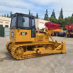 Achat en gros de solutions originales de bulldozer CAT D5k avec moteur japonais, équipement de terrassement d'occasion en stock à Shanghai - Product Image 2