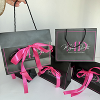 Bonnet en soie pour dormir avec sac à fermeture éclair en satin et peigne pour les soins des extensions de cheveux