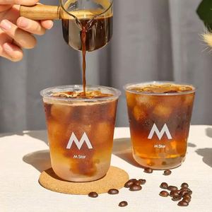 Tapa de Plástico PP Desechable para Bebidas, con Impresión de Logotipo Personalizado, Ecológica, de Grado Alimenticio, para Té de Burbujas, Boba Helada, Varios Tamaños, Transparente - Product Image 3
