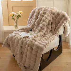 Plaid tricoté personnalisable de luxe double face en fausse fourrure de lapin douce effet <span class=keywords><strong>minky</strong></span> tie-dye, idéal pour l'hiver, le lit et la décoration intérieure - Product Image 4