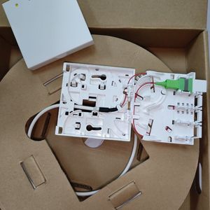 Caja PTO 1fo 2fo 4fo SC/APC con Pigtail Rojo, Caja Terminal A2, Kit de Fibra Óptica 30M 4.0mm, Conector de Pasaje SC/APC - Product Image 3