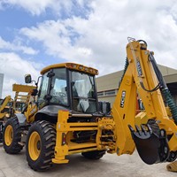 Chargeuse-pelleteuse JCB4CX d'occasion, type 4x4, état d'origine Royaume-Uni, matériel de construction d'occasion en stock, prêt à l'exportation