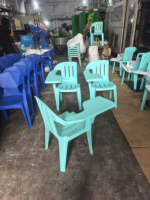 Chaise d'école avec tablette intégrée, chaise monobloc commerciale en plastique empilable pour étudiants, idéale pour l'université, le gouvernement et les écoles