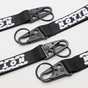 Custom Durable Nylon Keychain Lanyard Skate Parks Extreme Sports Events Carabiner Short Lanyard for Streetwear Skate Brands - Product Image 4