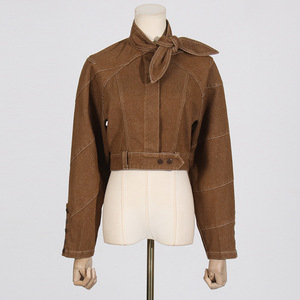 Conjunto de 2 Piezas para Mujer, Pantalones Largos Ajustados con Cuello de Lazo y Diseño Moderno, Tendencia de Primavera - Product Image 2