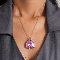 Collier pendentif en pierre précieuse rose, chaîne en argent sterling, bijoux délicats pour femmes, accessoire élégant pour un usage quotidien