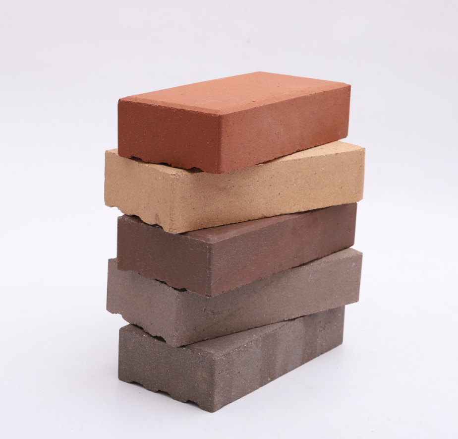 Сырцовый кирпич саман. Необожженный кирпич из глины. Сырцовый кирпич саман. Кирпичная глина. Глина для кирпича.