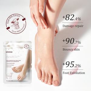 OEM ODM Vente en gros Soins <span class=keywords><strong>de</strong></span> la peau des pieds Lotion hydratante Masque en tissu Chaussettes avec <span class=keywords><strong>peeling</strong></span> au <span class=keywords><strong>lait</strong></span> <span class=keywords><strong>de</strong></span> chèvre et lavande Soins des pieds Masque - Product Image 2