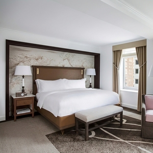 Juego de Muebles de Dormitorio de Hotel Personalizado, Suite Modular de Lujo Elegante de 5 Estrellas con Cama King, Escritorio y Portaequipajes - Product Image 1
