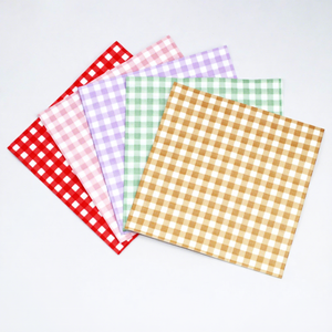 20 piezas por paquete <span class=keywords><strong>de</strong></span> servilletas cuadradas desechables con estampado a cuadros <span class=keywords><strong>de</strong></span> colores <span class=keywords><strong>para</strong></span> restaurantes occidentales, <span class=keywords><strong>fiestas</strong></span>, <span class=keywords><strong>cumpleaños</strong></span> y el Día <span class=keywords><strong>de</strong></span> San Valentín - Product Image 1