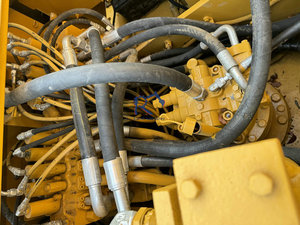 Excavadora Hidráulica CAT320C de 20 Toneladas a Precio Económico, Excelente Estado, Excavadora Mediana, Motor Modelo 2024, Origen Japón, 1 Año de Garantía MOOG - Product Image 5