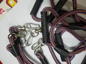 Laisse pour chien de haute qualité avec poignée en éponge, design rond, corde de 5 pieds - Product Image 4