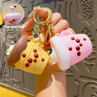 Porte-clés souple en forme de tasse de thé au lait de vache de dessin animé, mignon et amusant, anti-stress, pendentif, cadeau pour sac à dos, boîte mystère, vente en gros, jouet fidget de bureau