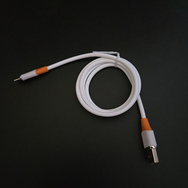 4 Core Electroplating Crafts Technologies Anti Freezing Silicone Rubber USB to USB C Cables