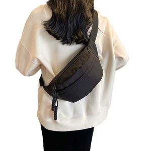 Riñonera de Moda, Unisex, Impermeable, con Correa Ajustable - Product Image 2