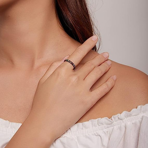 Anello Colorato a Forma di Zampa Arcobaleno per Donne, Gioiello da Dito con Motivo Animale - Product Image 2