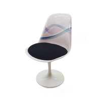Chaise miniature en métal pour maison de poupée, jouet éducatif, modèle de jouet pour accessoires de maison de poupée, décoration de mini-scène