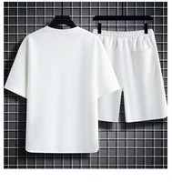 En Gros Ensemble T-shirt Court et Pantalon Court pour Hommes, Décontracté, Respirant et Séchage Rapide, Motif Imprimé, Mode d'Été