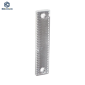 Capteur de proximité industriel PL180E01 avec boîtier court pour la détection d'objets métalliques - Product Image 1