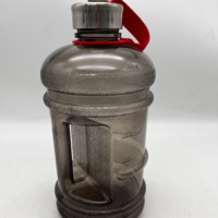 Bouteille d'eau de sport en plastique de grande capacité 2,2 L, gourde de fitness avec poignée