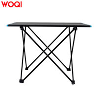 Table pliante portable légère WOQI pour l'extérieur avec plateau rigide en aluminium pour les plages, la navigation de plaisance, le camping et plus encore