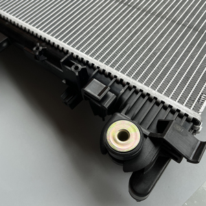 Radiateur de refroidissement moteur en gros 68314786AC pour Jeep Gladiator 2.0L 2018-2024 68314786AC - Product Image 5