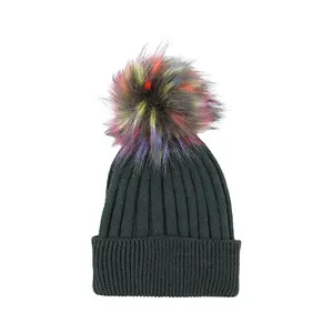 Custom Fashion Kabel Gebreide Muts Faux Bont Zwarte Beanie Pompom Hoed Voor Dames