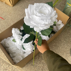 Venta al por Mayor de Fábrica: Cabeza de Rosa Artificial Individual Grande para Arreglos Florales de Boda - Product Image 1