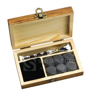Set di pietre per Whisky di vendita calda all'ingrosso a forma di diamante cubetti di ghiaccio riutilizzabili set di pietre Whisky Chilling Rocks in scatola di legno