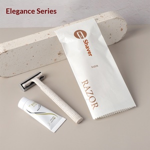 Kit d'articles de toilette jetables haut de gamme pour hôtels cinq étoiles et gîtes de luxe – Ensemble 8 pièces pour salle de bain (brosse à dents, dentifrice inclus) - Product Image 4