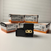 2681242961 Pièces d'origine Hitachi Boîte à fusibles pour chargeuse Hitachi ZW100/ZW120/ZW310-5A/ZW250/ZW370/ZW550