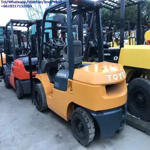 Cheap Price Used TOYOTA FD30 3 ton Forklift With 3 Stages Mast