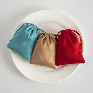 Sacs à cordon en velours doux, petites pochettes 8x10cm, sacs cadeaux en flanelle pour bijoux, bonbons, faveurs de mariage, emballage pour bagues et boucles d'oreilles - Product Image 3