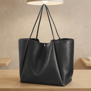 Finest Quality Genuine Leather Women's Casual Clutch Purse Soft Durable Large Capacity Waterproof Zipper Closure Valentine's Day - Product Image 4