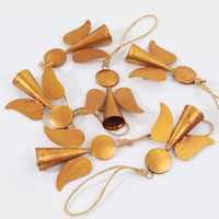 Cloche en fer en forme d'aile d'ange avec cordelette pour décoration suspendue de sapin de Noël, décoration rustique de Noël