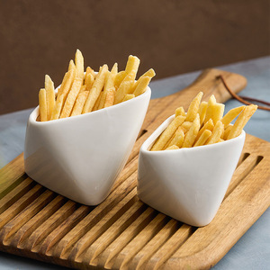 Tazón Triangular Creativo de Cerámica Blanca para Salsas, Patatas Fritas, Frutas, Sopa, Salsa de Soja y Aderezos - Product Image 2