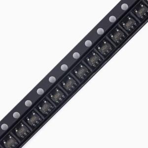 LM321 ชิ้นส่วนอิเล็กทรอนิกส์แท้ แอมพลิฟายเออร์ อุปกรณ์วัดค่าสัญญาณ โอปแอมป์ บัฟเฟอร์แอมป์ 24V 50MA 530MW SOT-23-5 - Product Image 1