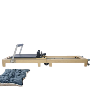 Reformer de Pilates d'entraînement en bois d'érable <span class=keywords><strong>blanc</strong></span> durable et écologique avec 6 ressorts, capacité de 120 kg, usage commercial - Product Image 4