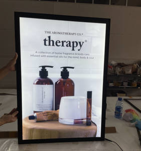 ร้องเพลงกรอบอลูมิเนียมกล่องไฟแม่เหล็กสำหรับโฆษณาในโรงภาพยนตร์ - Product Image 1