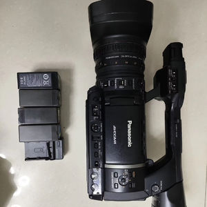 Système de vidéoconférence Pana-Sonic AG-AC130AMC Zoom optique 22X Résolution <span class=keywords><strong>4K</strong></span> <span class=keywords><strong>Full</strong></span> <span class=keywords><strong>HD</strong></span> Utilisé pour les conférences, les réunions, les mariages, les fêtes - Product Image 1