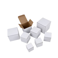 Boîte en carton ondulé rigide personnalisée haut de gamme en matériaux recyclés, gaufrage, emballage pour bougies et mugs, fermeture magnétique, pelliculage mat